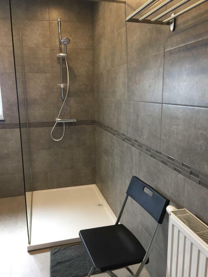 Rentalis Flat Liege Luaran gambar