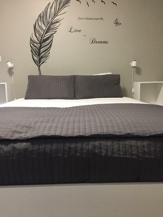 Rentalis Flat Liege Luaran gambar