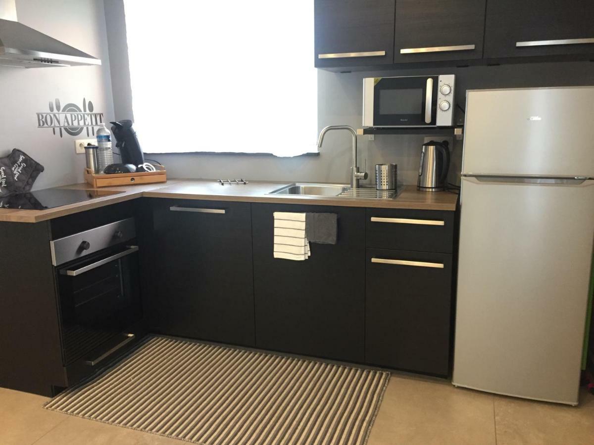 Rentalis Flat Liege Luaran gambar