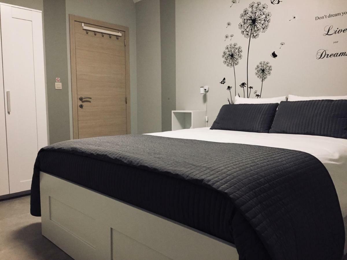 Rentalis Flat Liege Luaran gambar